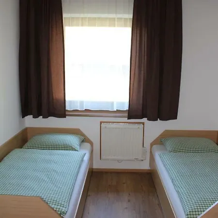 Apartment-kraft *
